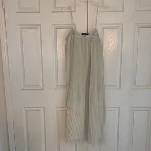 Zara Cream Pleated Midi Dress